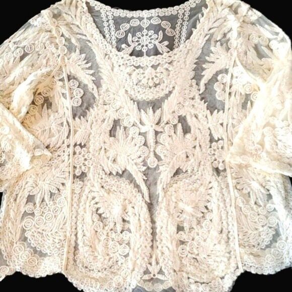 VINTAGE STYLE LACE TOP CREAM WHITE LARGE GIRLY ROMANTIC FEMININE REGENCY RETRO - Picture 2 of 8